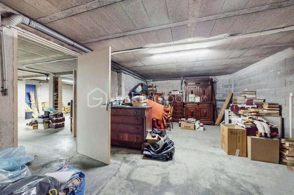 Maison Type 4 / 5 136 m² sur 1400 m² de terrain – 5 pièces – 3 chambres – 136 m²