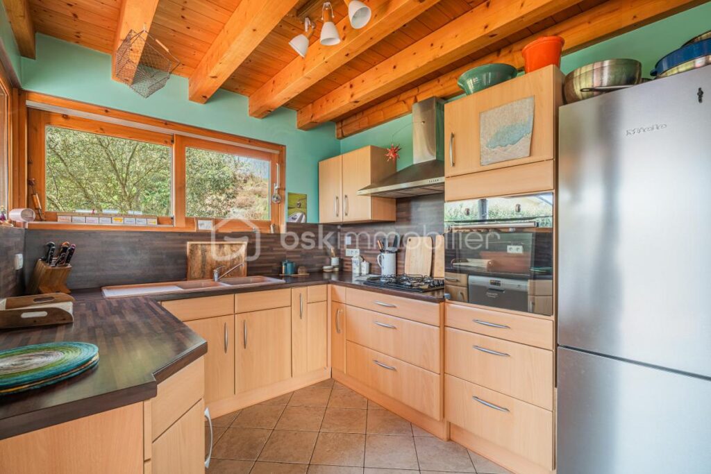 Chaleureuse Maison ossature bois 5 pièces de 153 m2 – 5 pièces – 4 chambres – 112 m²