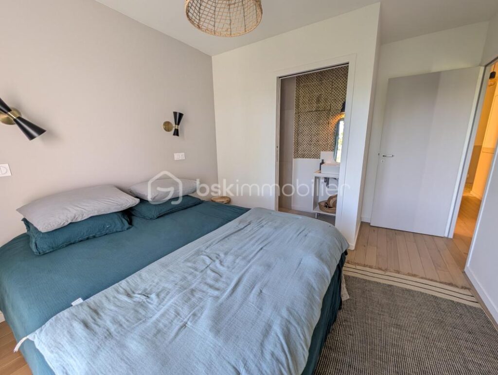 AMBON – MAISON CONTEMPORAINE D’EXCEPTION FACE À L’OCÉAN UN ART DE VIVRE ENTRE CIEL & MER – 5 pièces – 4 chambres – 110 m²
