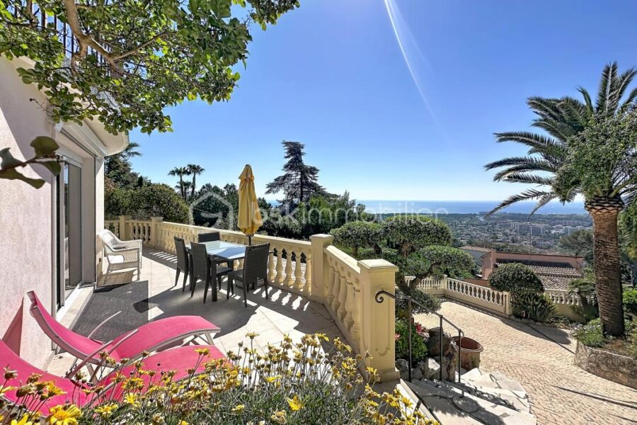 Maison à vendre à Mandelieu la napoule