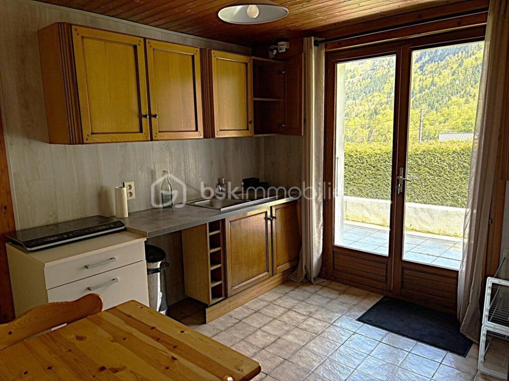 Invitation à l&rsquo;art de vivre au sein d&rsquo;un domaine entre ciel et montagnes ! – 7 pièces – 5 chambres – 134 m²