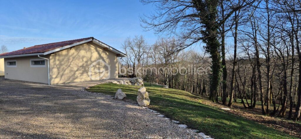 Propriété d&rsquo;exception dans un écrin naturel – 7 pièces – 4 chambres – 172 m²