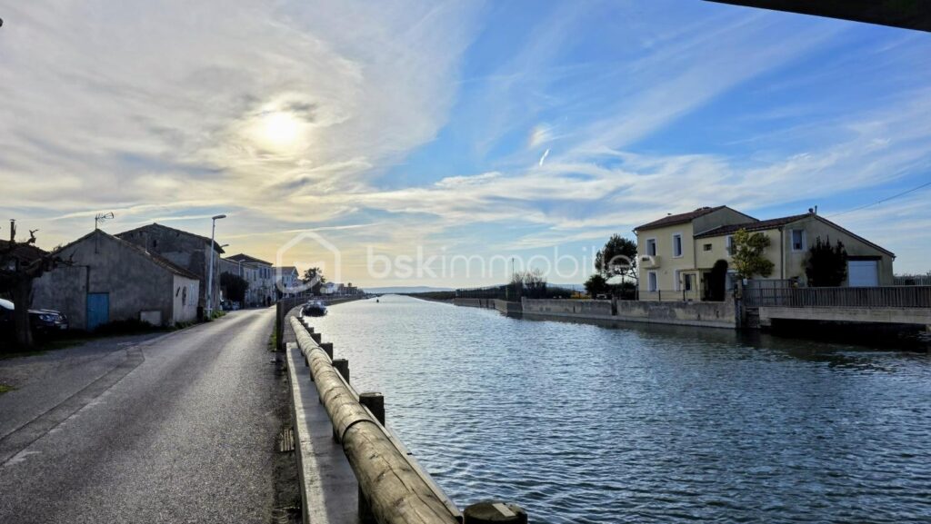 RARE A PALAVAS maison à vendre avec vue sur les étangs – 3 pièces – 2 chambres – 67 m²
