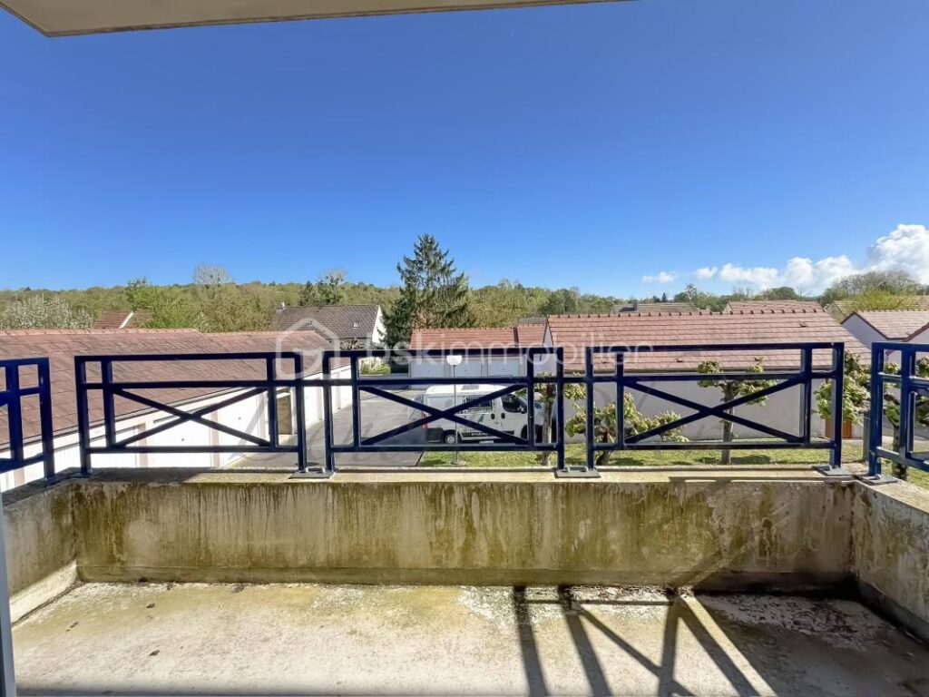 F3 lumineux avec balcon et double stationnement – Cadre de vie privilégié à Saint-Germain-sur-Morin – 3 pièces – 2 chambres – 63 m²
