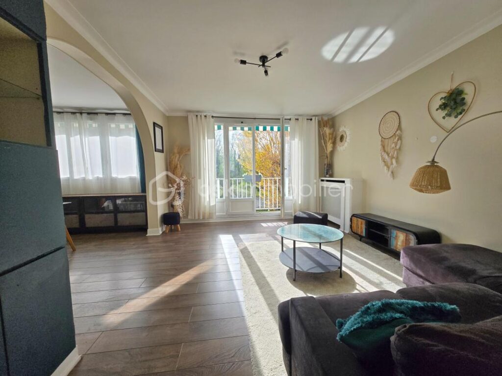 Appartement proche du centre ville – 4 pièces – 2 chambres – 73 m²