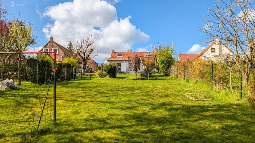 Maison individuelle de 102 m²,3 chambres,Jardin vue campagne – 5 pièces – 3 chambres – 102 m²