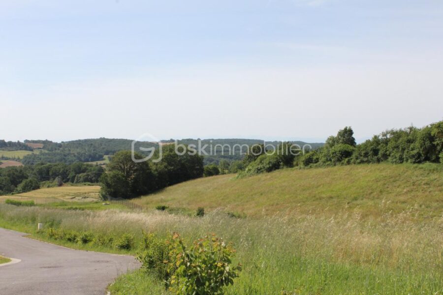 Terrain à vendre à Lasseran