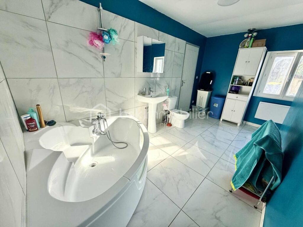 Maison à rénover 4-5 Chambres avec Jardin – 7 pièces – 4 chambres – 147 m²