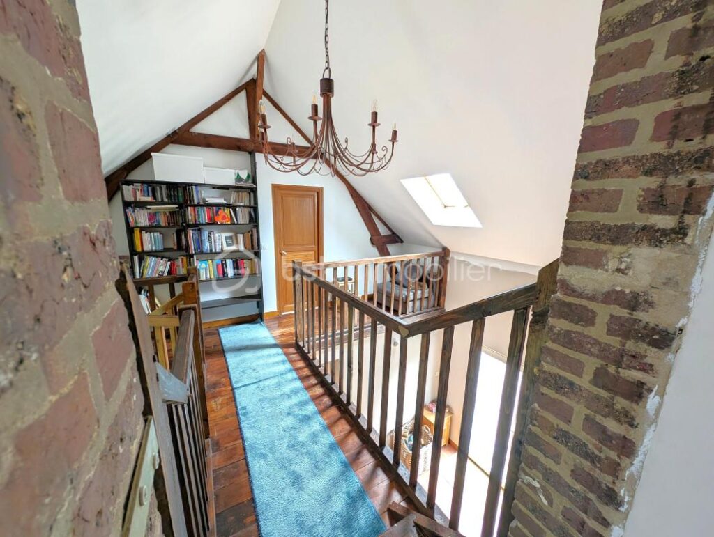 Maison de charme et sa dépendance 𝐚𝐮𝐱 𝐩𝐨𝐫𝐭𝐞𝐬 𝐝𝐮 𝐇𝐚𝐯𝐫𝐞, 𝐯𝐢𝐞 𝐝𝐞 𝐩𝐥𝐚𝐢𝐧-𝐩𝐢𝐞𝐝, 𝐣𝐚𝐫𝐝𝐢𝐧 𝐜𝐥𝐨𝐬 𝐞𝐭 𝐚𝐫𝐛𝐨𝐫é – 6 pièces – 4 chambres – 180 m²