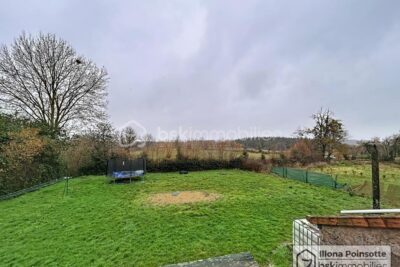 Maison avec dépendances et 1 hectare de terrain – 5 pièces – 4 chambres – 100 m²