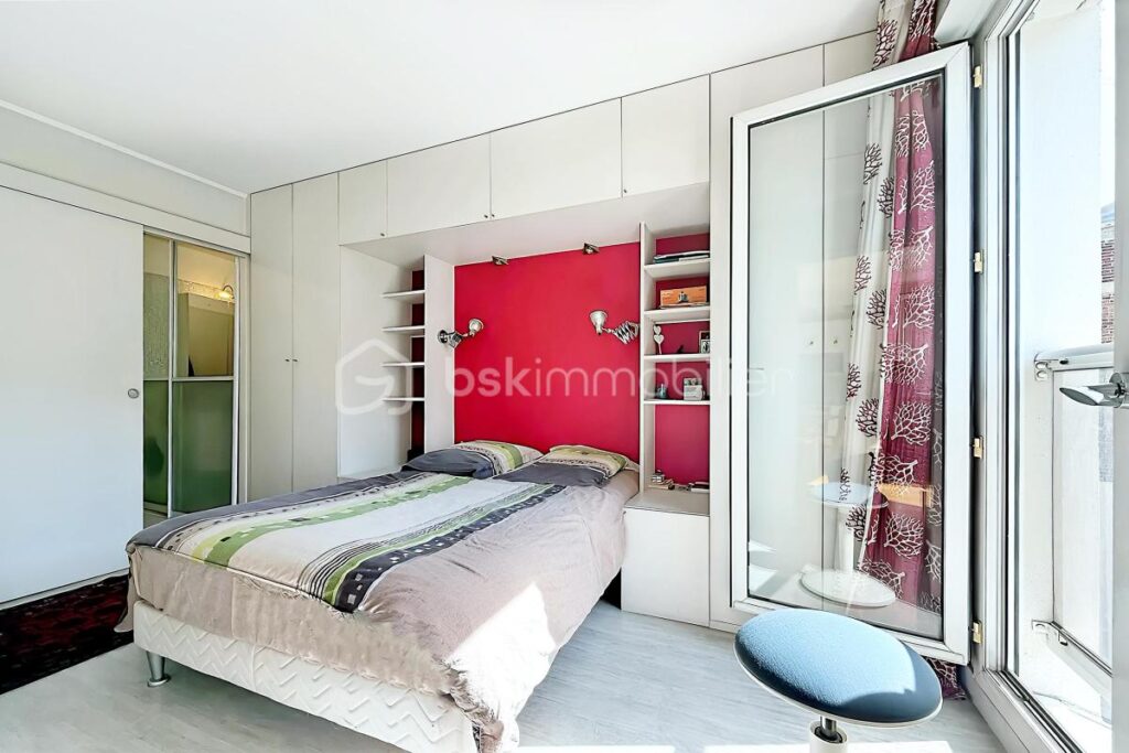 Beau 2 pièces avec balcon plein sud sur Jardin avec Parking et cave – 2 pièces – 1 chambre – 48 m²