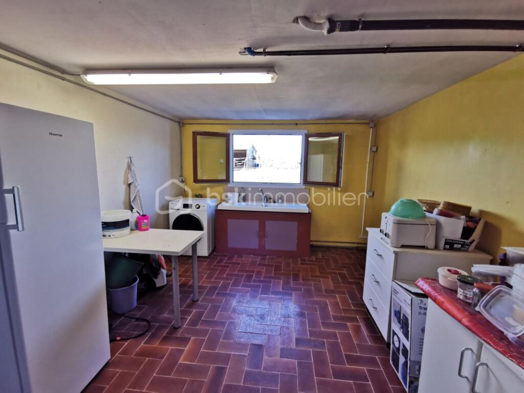 Grande maison familliale – propriété équestre – 6 pièces – 4 chambres – 128 m²