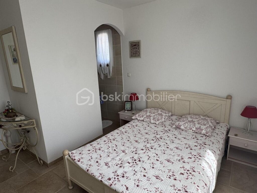 ** ** VILLA PLAIN-PIED 4 FACES AVEC PISCINE & VUE EXCEPTIONNELLE SUR LES CORBIÈRES ** ** – 5 pièces – 4 chambres – 109 m²
