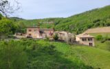 Maison à rénover avec fort potentiel – Le Perréon – Dépendances + terrain – 4 pièces – 3 chambres – 132 m²