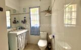 VILLA – PISCINE – PARC – MAISONNETTE – VILLAGE – 5 pièces – 4 chambres – 165 m²