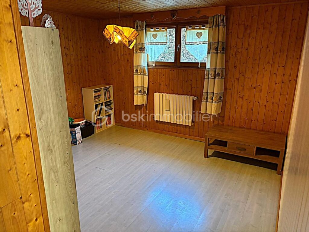 Invitation à l&rsquo;art de vivre au sein d&rsquo;un domaine entre ciel et montagnes ! – 7 pièces – 5 chambres – 134 m²