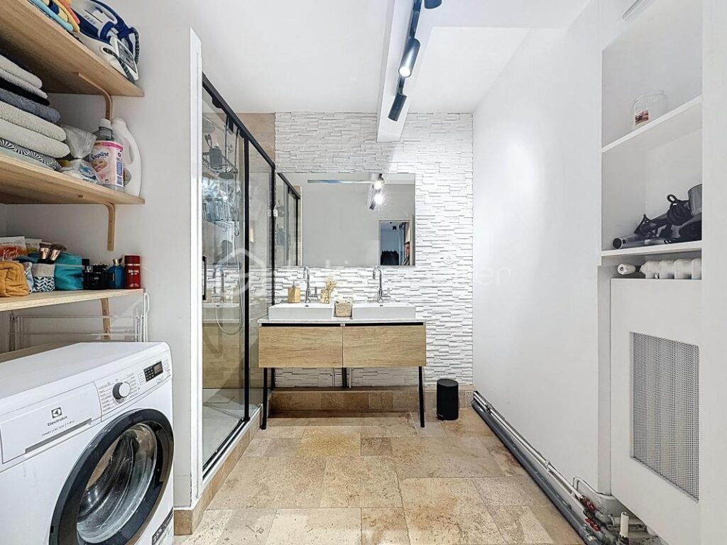 HAUTS DE RUEIL – T2 Dernier étage • large balcon plein soleil • Cave • Parking sécurisé – 2 pièces – 1 chambre – 56 m²
