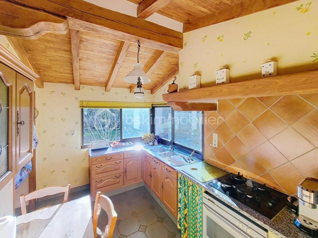 Maison de caractère divisible – Fort potentiel (gîte, locatif, familial) en Piémont Cévenol – Monoblet – 6 pièces – 4 chambres – 176 m²