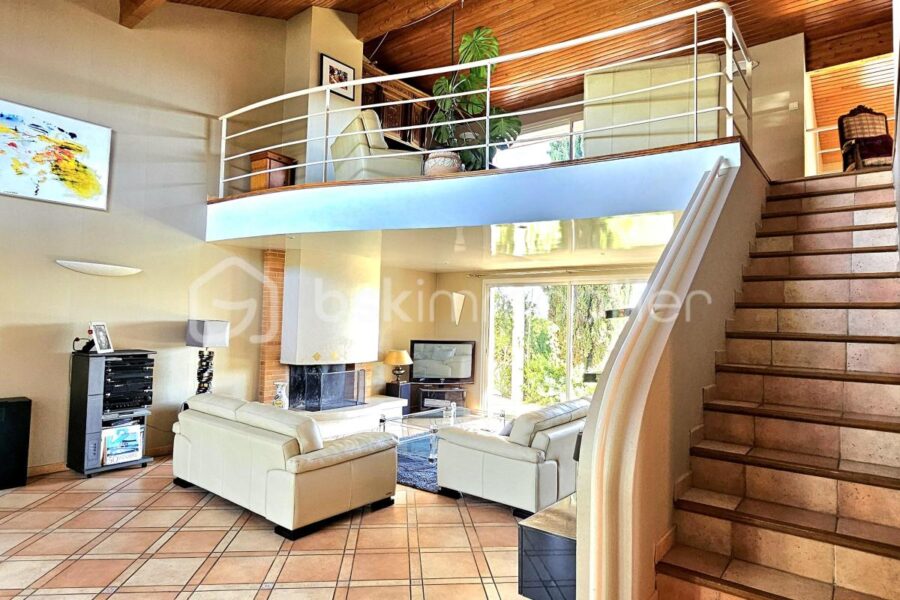 Maison à vendre à Saint martin lalande