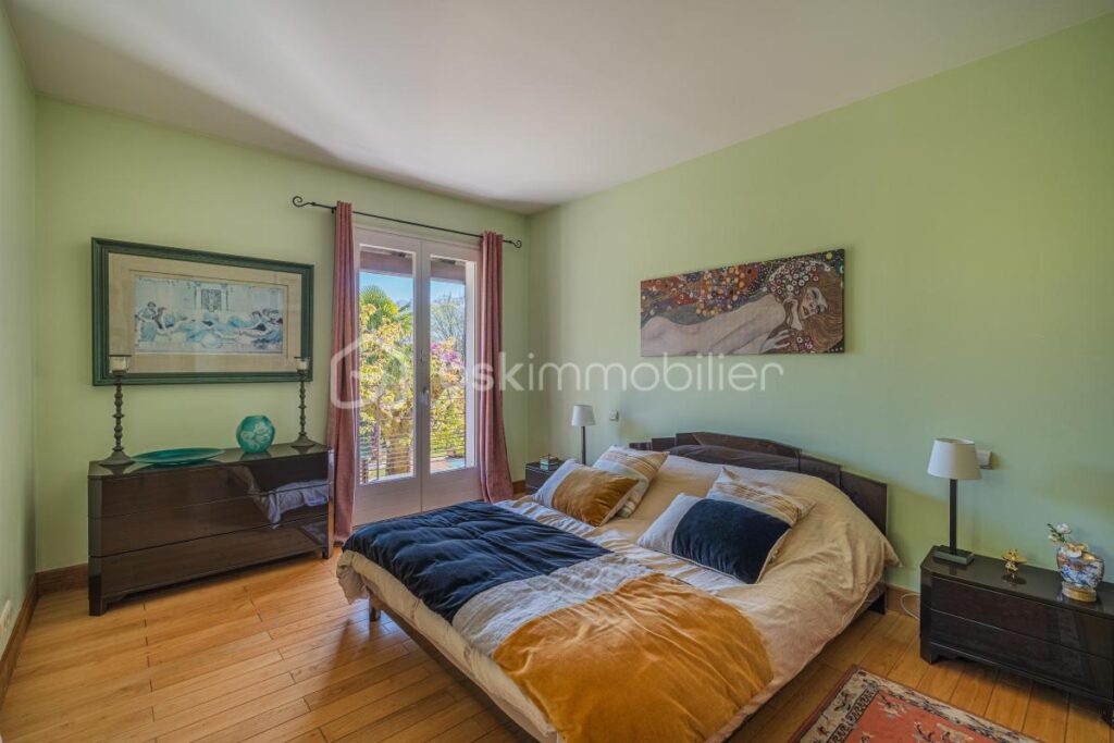 ***EXCLUSIVITÉ À BERNIN : LA VILLA FAMILIALE 7 PIECES PAR EXCELLENCE – ÉLÉGANCE & PANORAMA – 7 pièces – 4 chambres – 213 m²