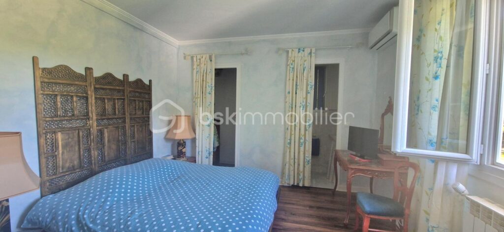 Maison familiale avec T2 indépendant, grands volumes, piscine et magnifique jardin – 5 mns de Dax – 6 pièces – 4 chambres – 200 m²