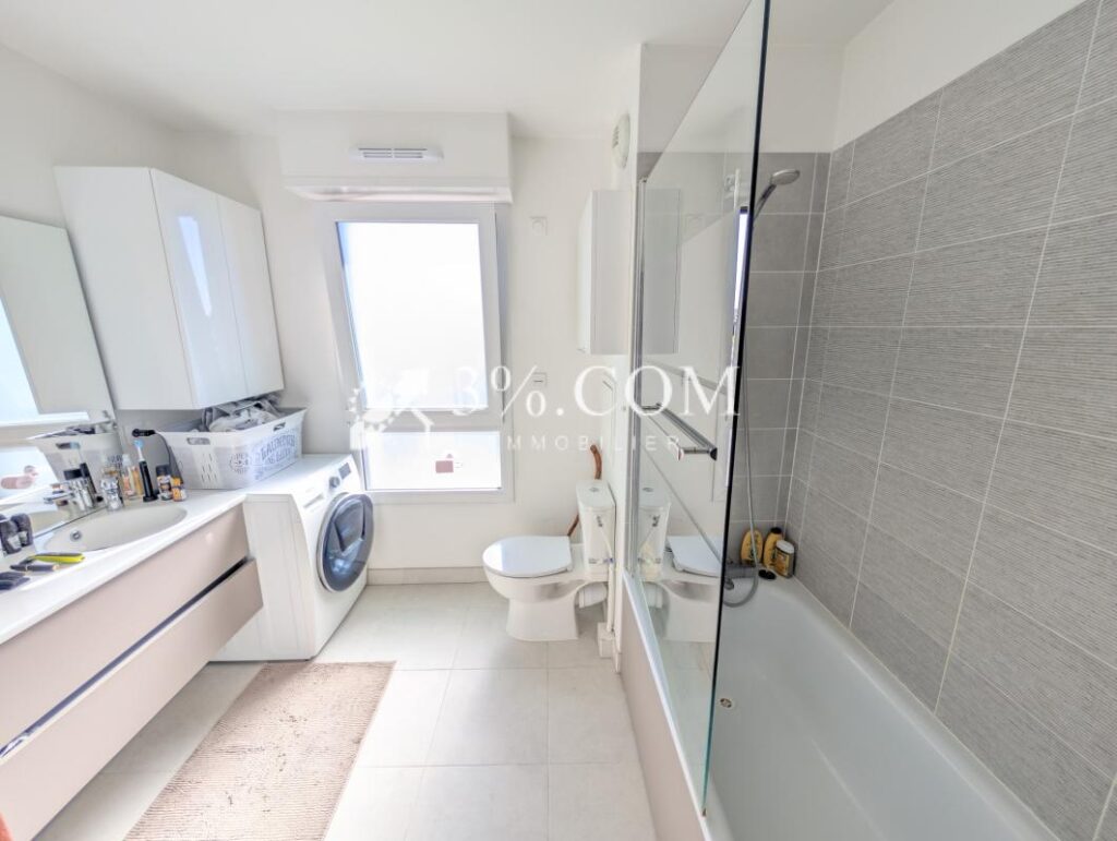 Poissy : grand appartement à vendre avec Jean-Marc DUTREIL – 4 pièces – 3 chambres – 92 m²