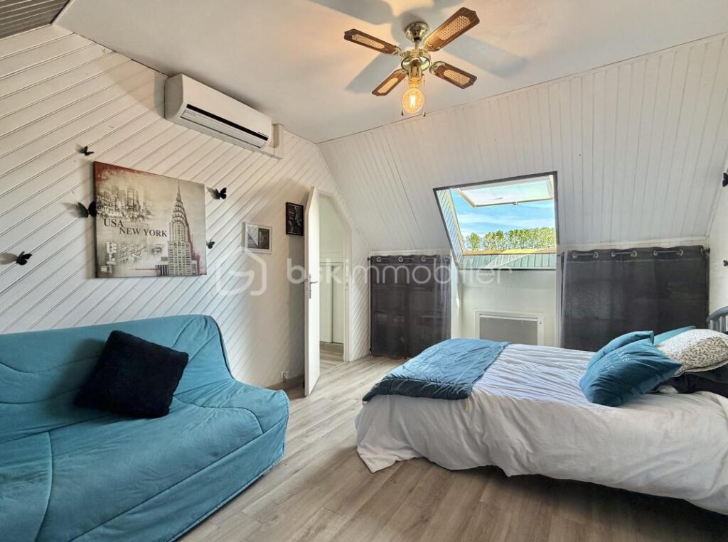 À vendre – Ensemble immobilier avec fort potentiel aux portes de Meaux, sur la commune de Poincy – 10 pièces – 8 chambres – 245 m²