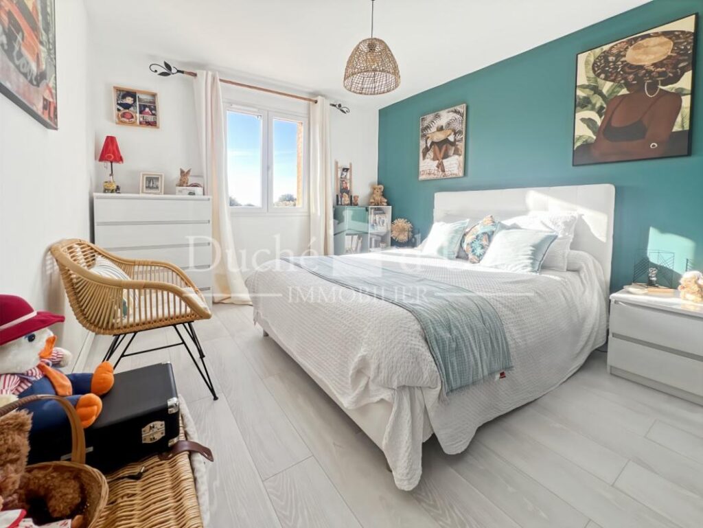 Maison – 5 pièces – 3 chambres – 116 m²