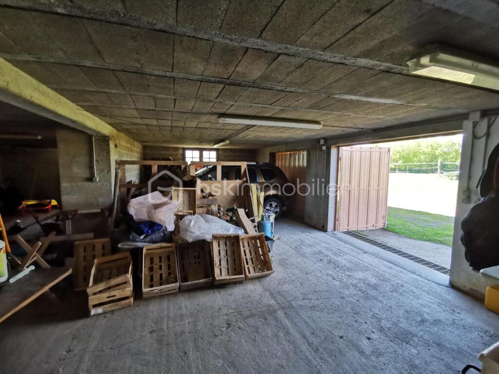 Grande maison familliale – propriété équestre – 6 pièces – 4 chambres – 128 m²