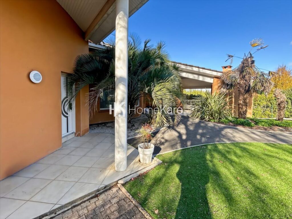 VILLA FAMILIALE T7 AVEC VUE, PISCINE ET GARAGE – 7 pièces – 4 chambres – 185 m²