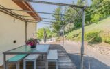 MAISON FAMILIALE AVEC VUE DÉGAGÉE, AU CALME DANS UN CADRE EXCEPTIONNEL PROCHE COMMODITÉS – 8 pièces – 5 chambres – 241 m²