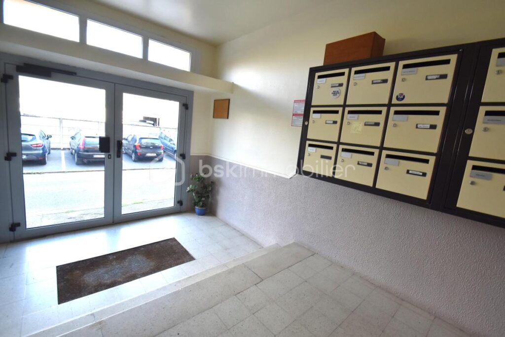 Appartement T3 lumineux avec Loggia, au calme et sans vis-à-vis – 3 pièces – 2 chambres – 55 m²