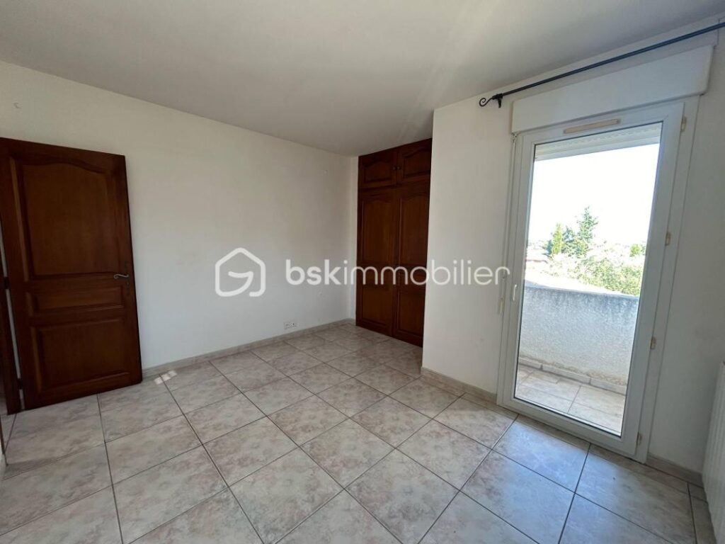 Maison T4 113m² Climatisée avec garage GRABELS proche des commerces – 4 pièces – 3 chambres – 117 m²