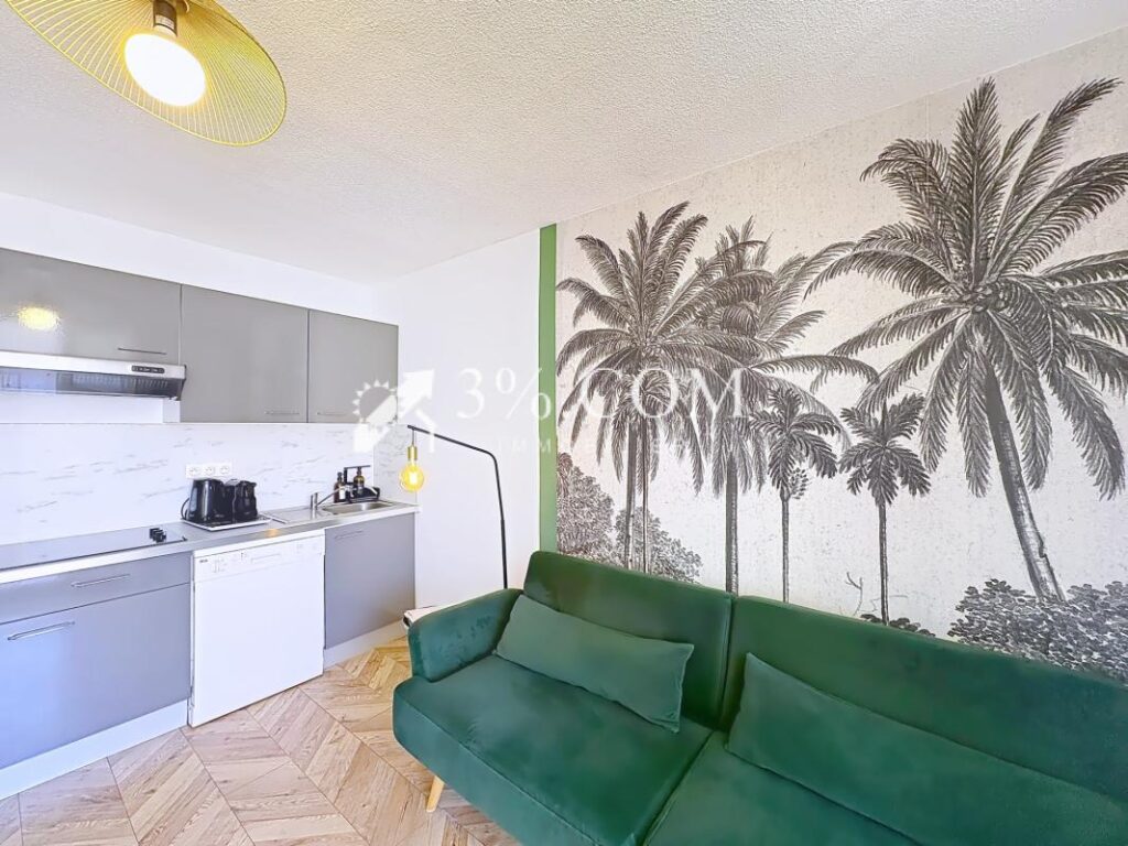 Appartement 2 pièces, balcon, vue port & place de parking, R – 2 pièces – 1 chambre – 24 m²