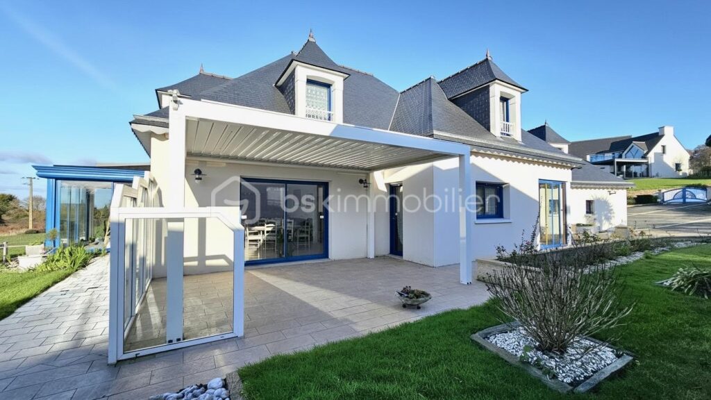 Maison d’Architecte Vue Mer – Équipée PMR – Plage 3 mn – 7 pièces – 4 chambres – 223 m²