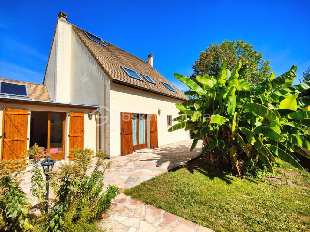 Belle maison 4 ch jardin clos, 2 terrasses au calme ! – 7 pièces – 4 chambres – 180 m²