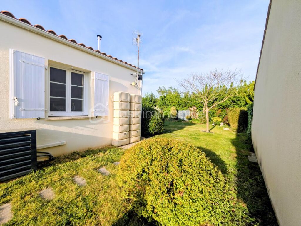 Maison 3 chambres – Jardin arboré 450m2– Garage – Aucun travaux – Soubise – 4 pièces – 3 chambres – 97 m²