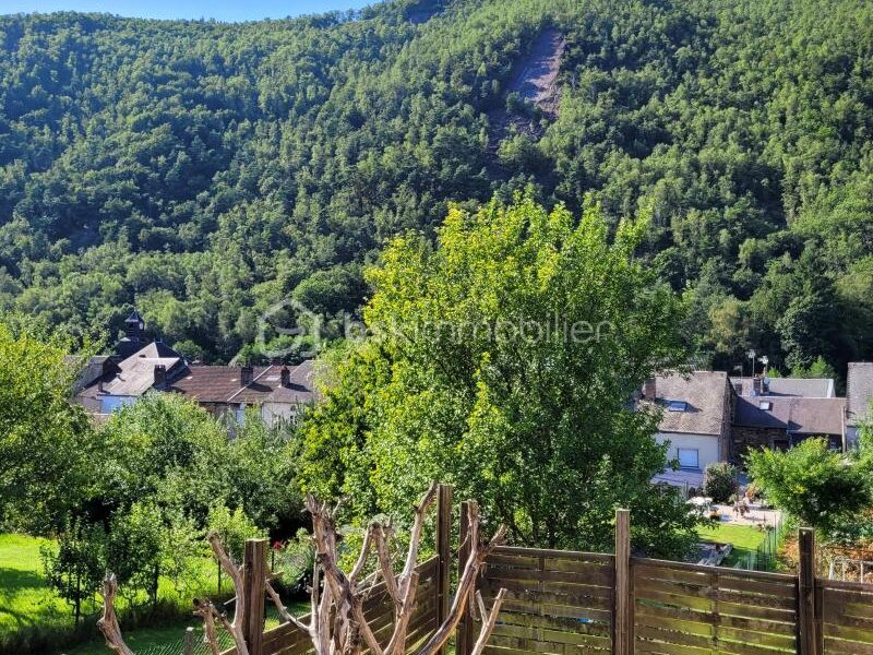Maison à vendre à Montherme
