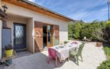PRUNIERES 38350 – VILLA individuelle de PLAIN PIED de 124m² – 3 CHAMBRES, COMBLES à aménager. VUE EXCEPTIONNELLE, CADRE NATUREL privilégié – 5 pièces – 3 chambres – 124 m²