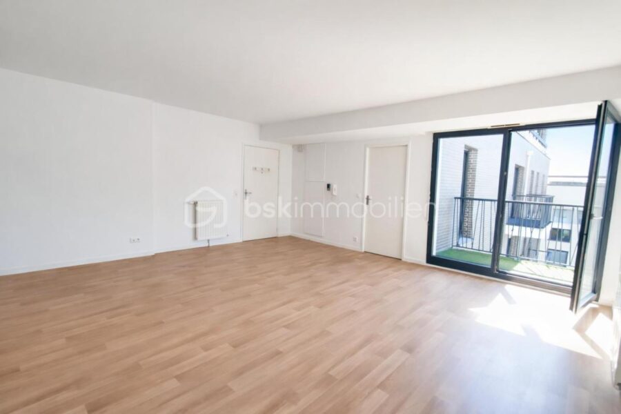 Appartement à vendre à Aubervilliers — Vue sur la ville — photo 16