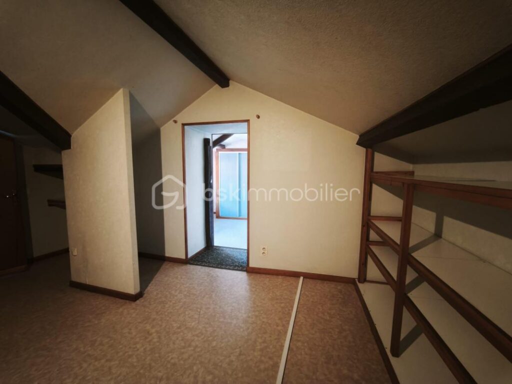 Charmant corps de ferme rénové – 6 pièces – 5 chambres – 205 m²
