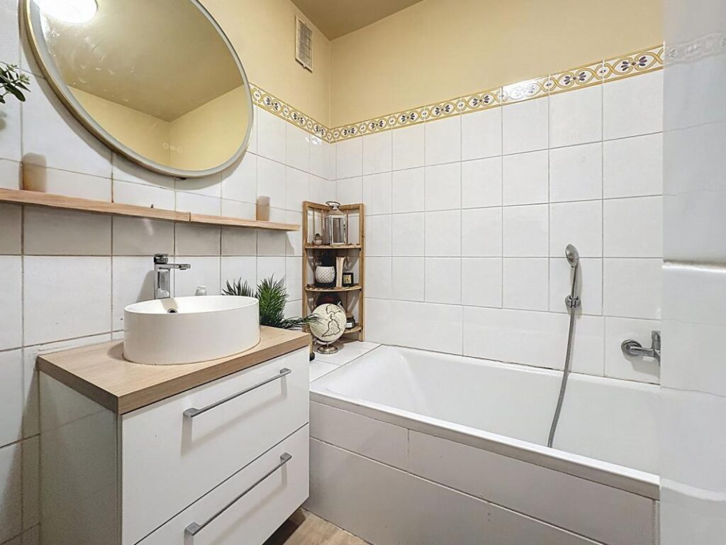 T4/5 Pointe Rouge VUE MER EXCEPTIONNELLE avec GrandeTerrasse – 6 pièces – 3 chambres – 155 m²