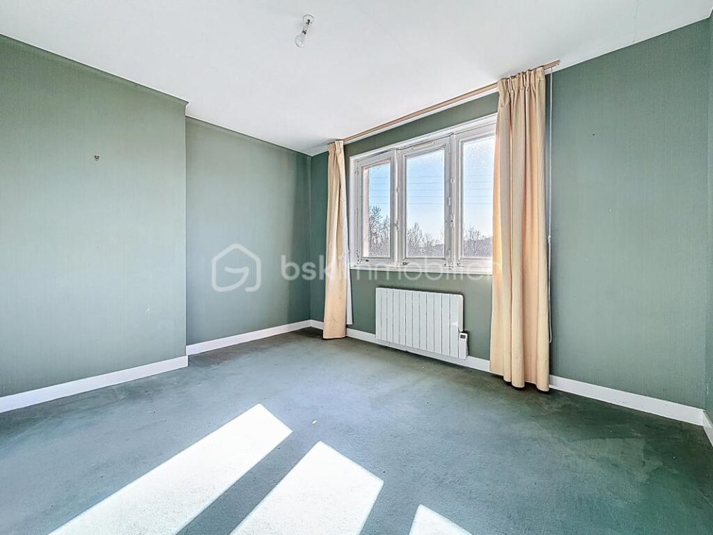 Maison située à quelques pas du centre ville ! – 5 pièces – 4 chambres – 120 m²