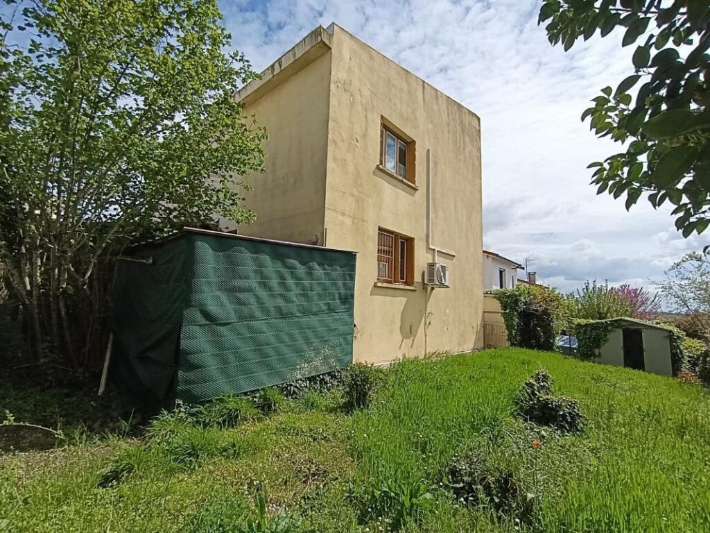 PROCHE TOUTES COMMODITES, BEL ENVIRONNEMENT – 5 pièces – 4 chambres – 186 m²