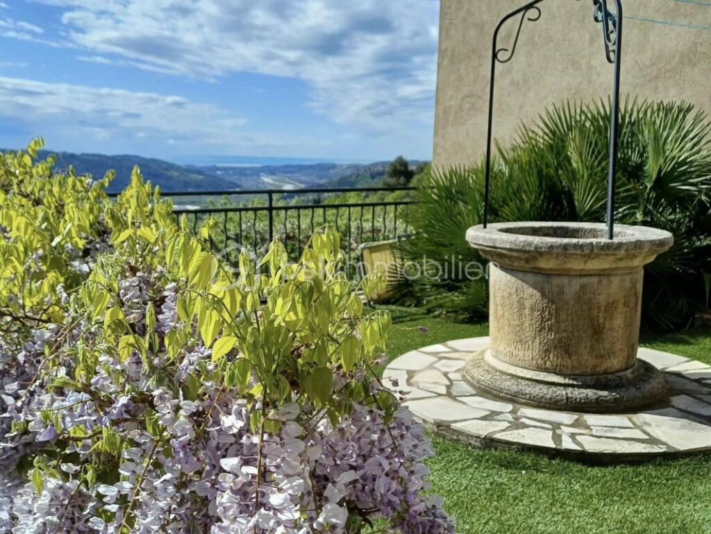 Villa d&rsquo;exception 270m², 2 appartements, piscine, vue – 7 pièces – 5 chambres – 264 m²