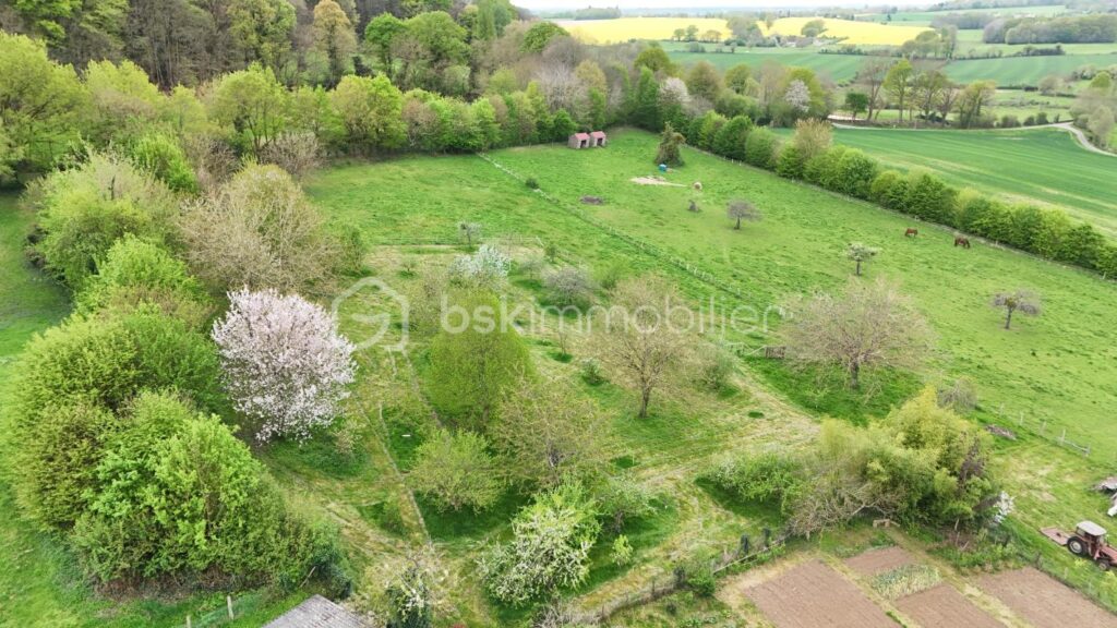 Maison de 87m2 avec terrain de 800m2 – 4 pièces – 3 chambres – 87 m²