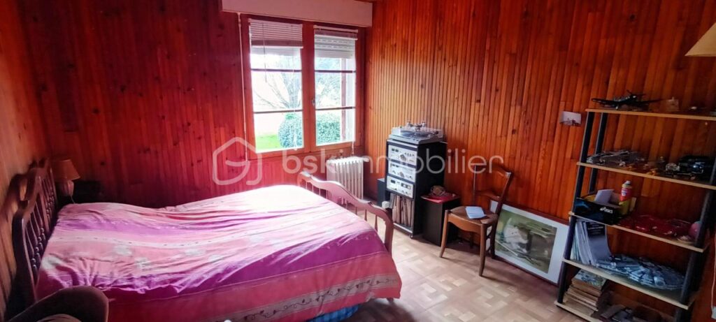 Maison familiale – 11 pièces – 8 chambres – 231 m²