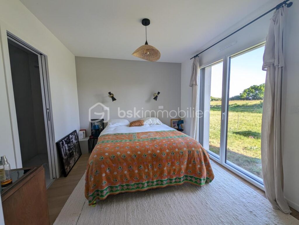 AMBON – MAISON CONTEMPORAINE D’EXCEPTION FACE À L’OCÉAN UN ART DE VIVRE ENTRE CIEL & MER – 5 pièces – 4 chambres – 110 m²