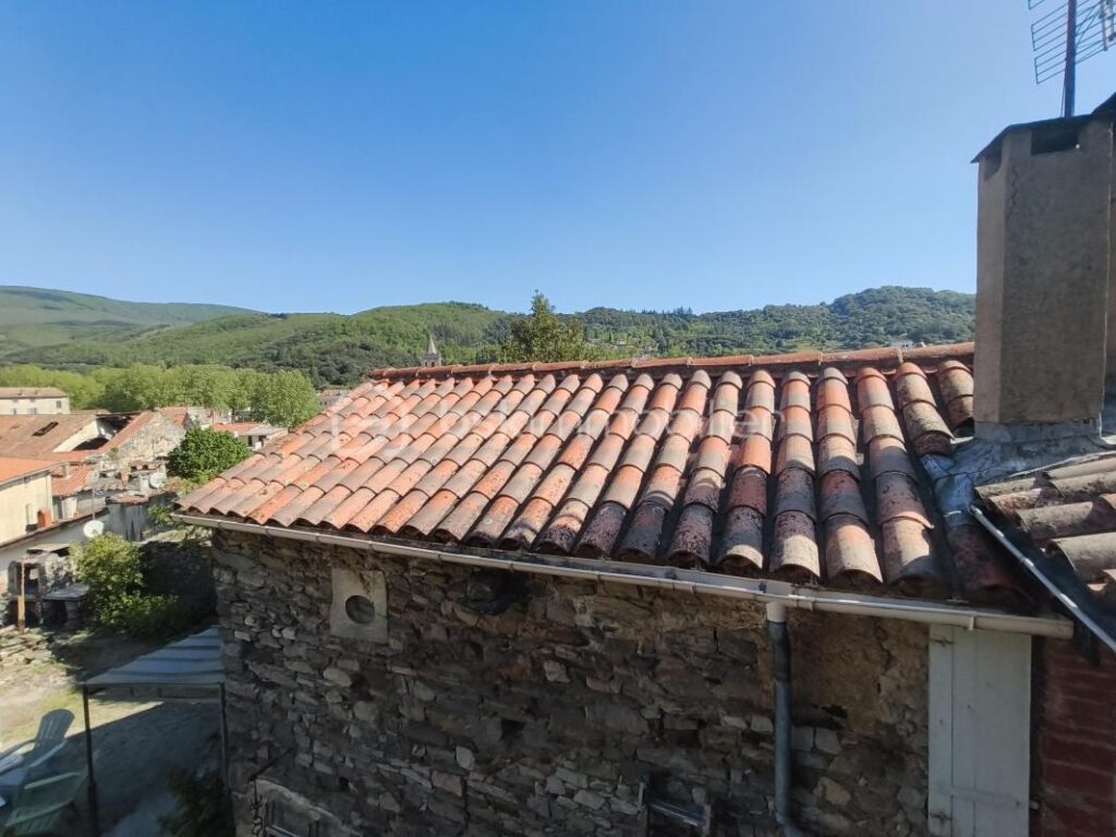 ✨ MAISON DE VILLAGE – 105 m² – 3 CHAMBRES – JARDIN – GARAGE ✨ – 5 pièces – 3 chambres – 105 m²