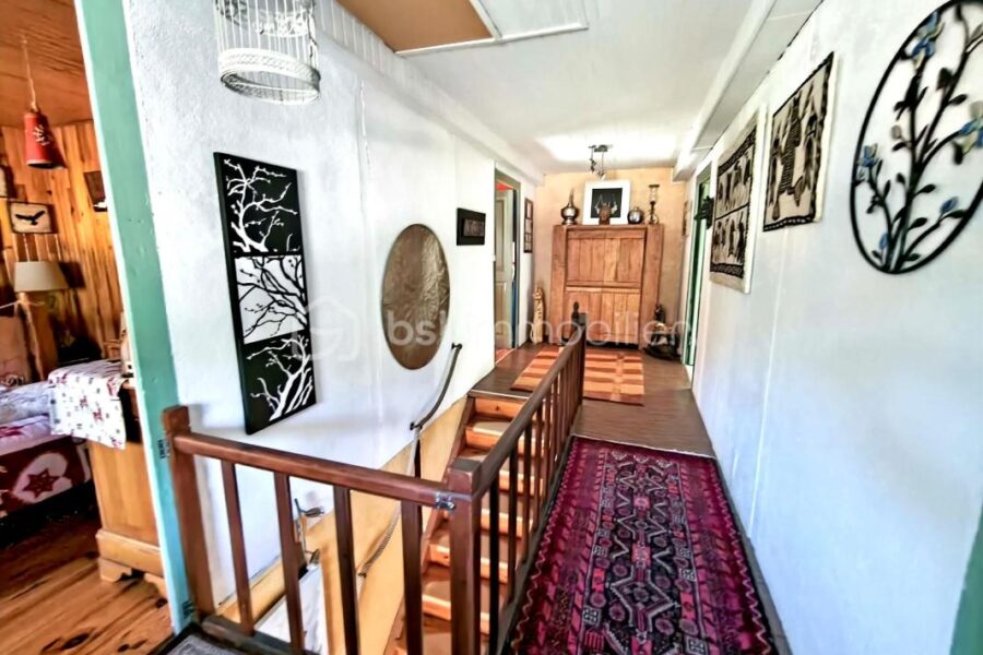 Maison à vendre à Sail sous couzan